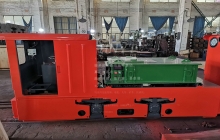 浙江4輛5噸鋰電池電機車發(fā)往哈薩克斯坦