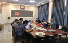 浙江中南大學(xué)陽教授一行來廠考察，合作研發(fā)無人電機車