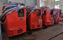 浙江10噸湘潭架線式電機(jī)車發(fā)往國外