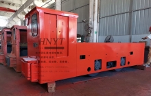 浙江礦用8噸湘潭電機(jī)車發(fā)往某金屬礦