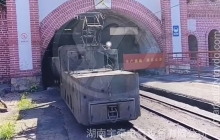 浙江7噸架線式湘潭電機車現(xiàn)場視頻