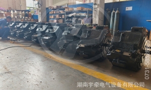 一批 ZQ-21 礦用直流牽引電機(jī)裝車發(fā)貨