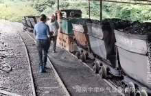 5噸防爆湘潭電機(jī)車現(xiàn)場(chǎng)運(yùn)行視頻