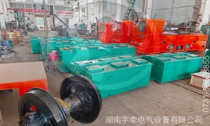 一批8噸蓄電池湘潭電機(jī)車及配套配件出口海外